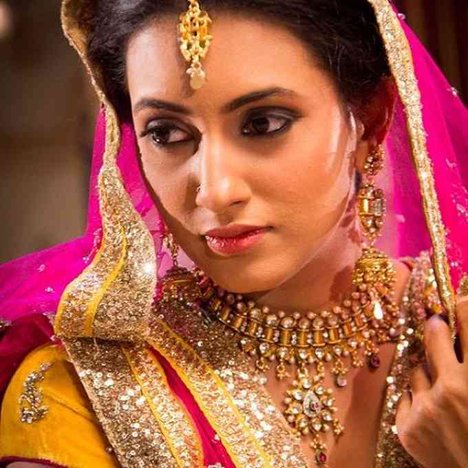 Additi Gupta Images