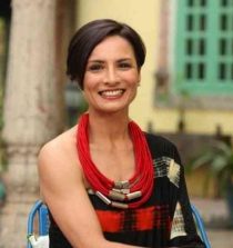 Adhuna Akhtar Images