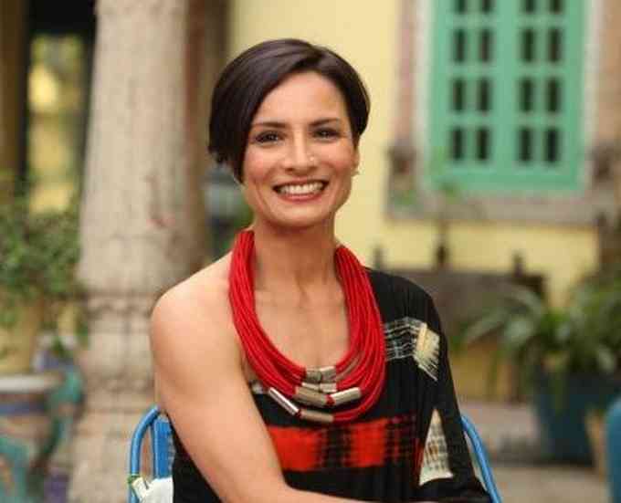 Adhuna Akhtar Images