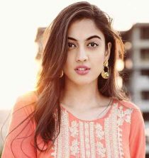 Aditi Sharma Kaleerein Pic