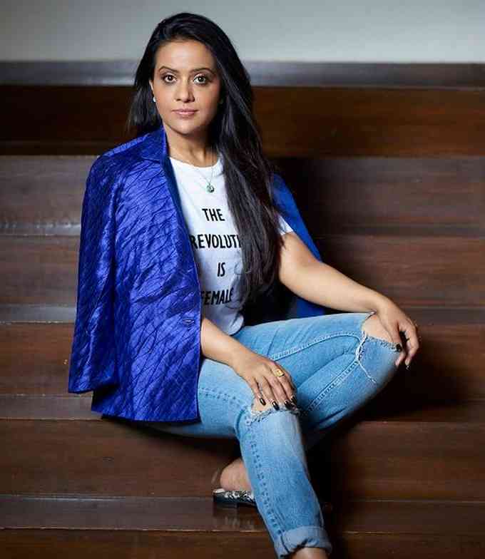 Amruta Fadnavis Pic