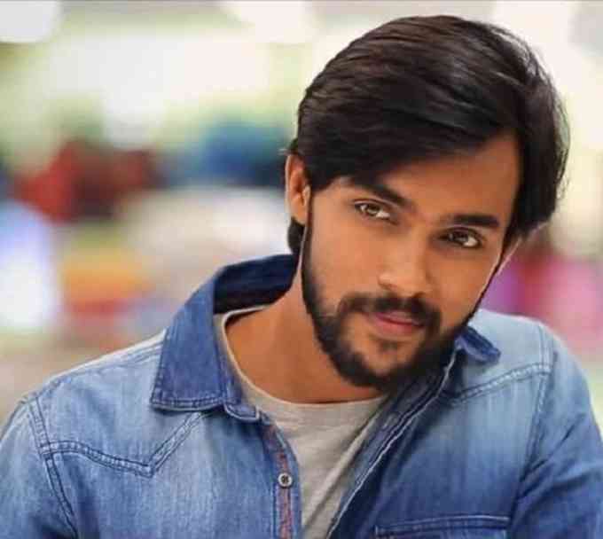 Arav Picture