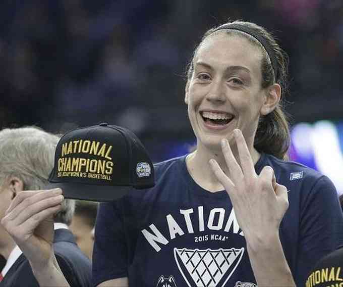 Breanna Stewart Picture