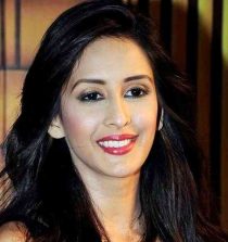 Chahatt Khanna Picture 1