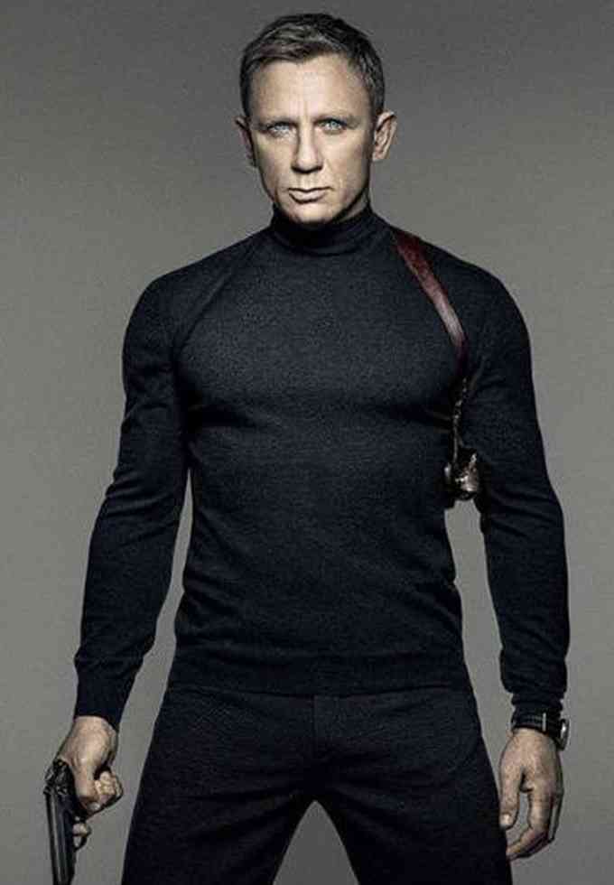 Daniel Craig