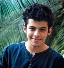 Darsheel Safary Pic