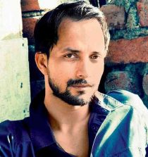 Deepak Dobriyal Images