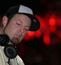 Dj Shadow Image