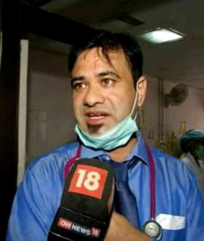 Dr Kafeel Khan