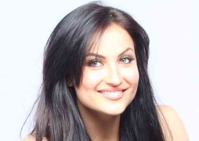 Elli Avram