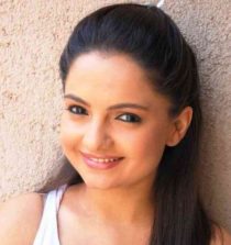 Giaa Manek Pic