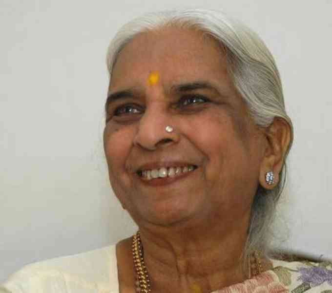 Girija Devi Thumri Queen Images