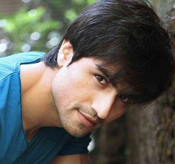 Harshad Chopda Image