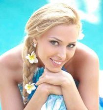 Iulia Vantur