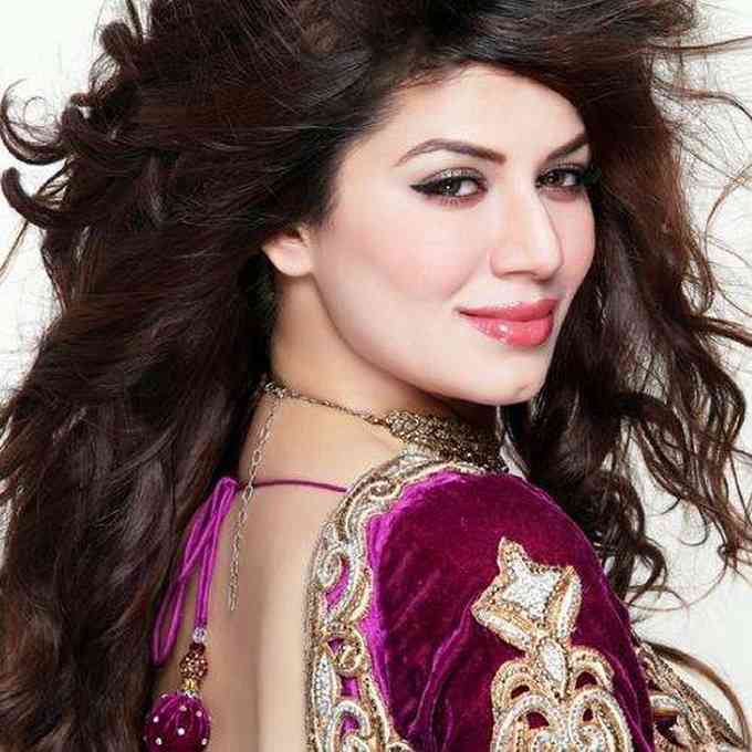 Kainaat Arora Pic