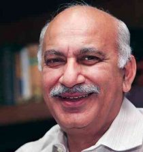 M J Akbar Image