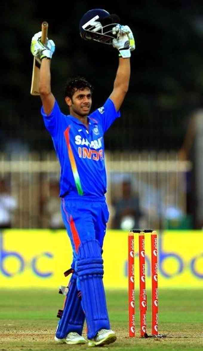 Manoj Tiwary Images