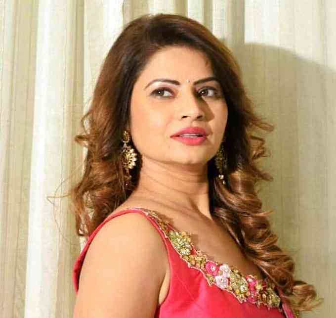 Megha Dhade Images