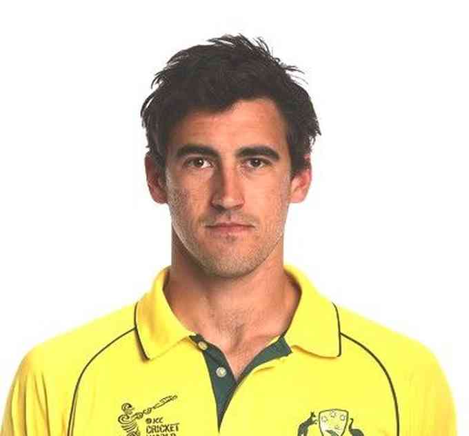 Mitchell Starc Images