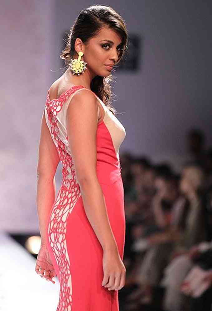 Mugdha Godse Pic