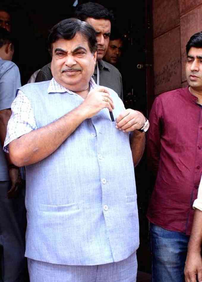 Nitin Gadkari Image