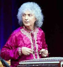 Pandit Shivkumar Sharma Picture