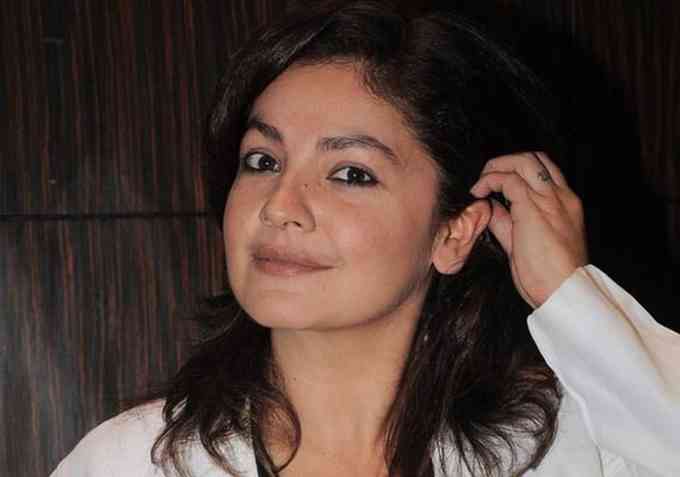 Pooja Bhatt Image