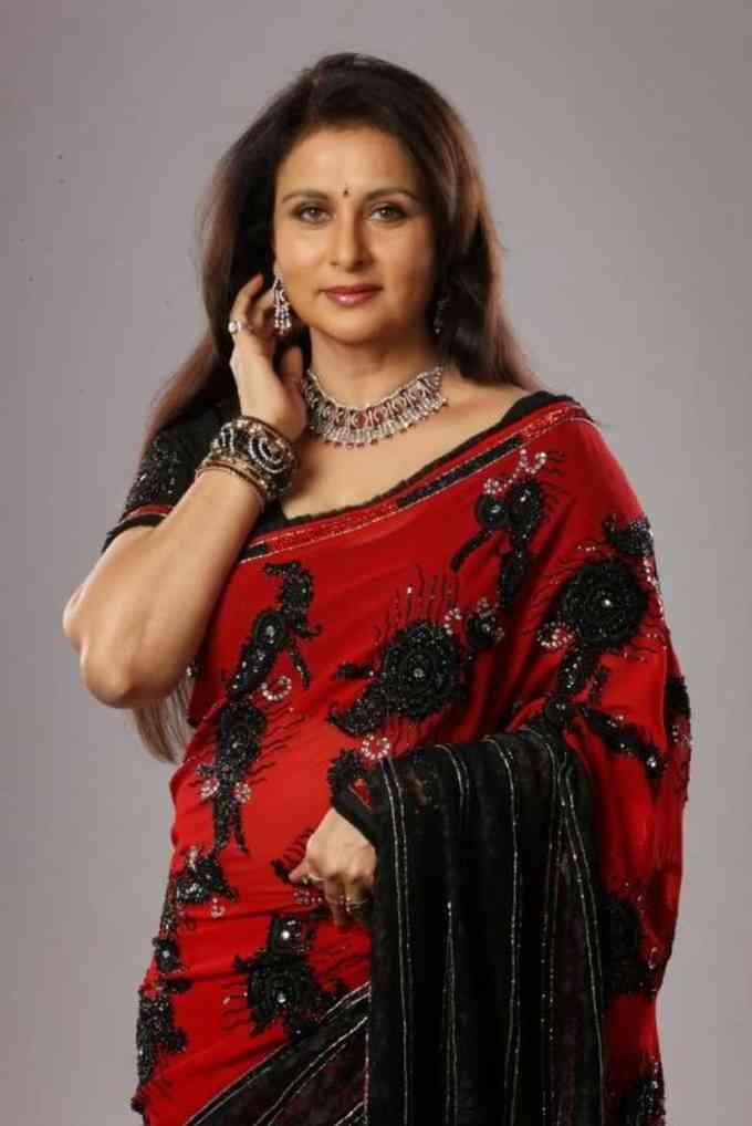 Poonam Dhillon Age Affairs Net Worth Height Bio And More 2022 The Personage