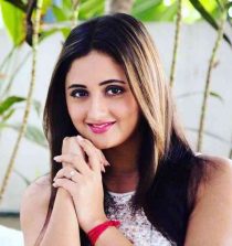 Rashami Desai Image