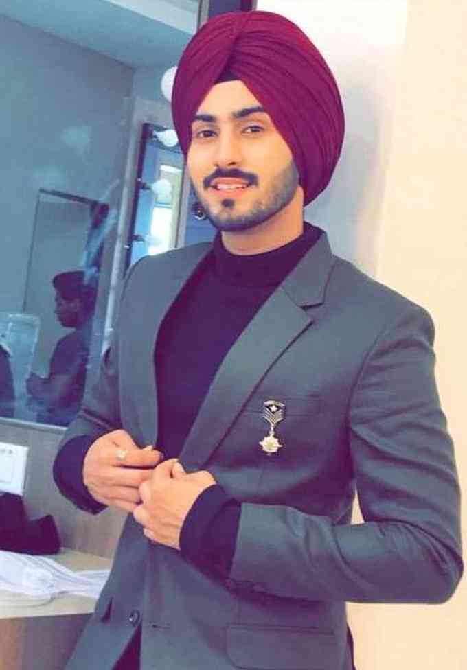 Rohanpreet Singh Age, Net Worth, Height, Affairs, Bio and More 2022