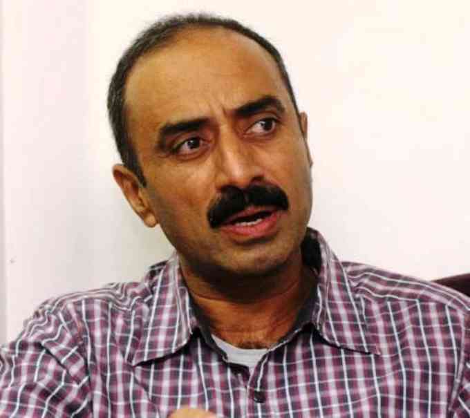 Sanjiv Bhatt Image