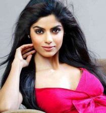 Sayantani Ghosh Images