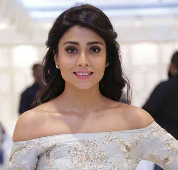 Shriya Saran Image