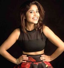 Shweta Tripathi Pic