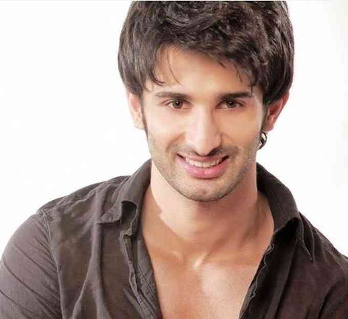 Sidhant Gupta Pic