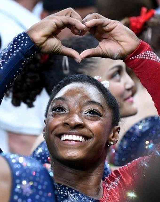 Simone Biles Picture