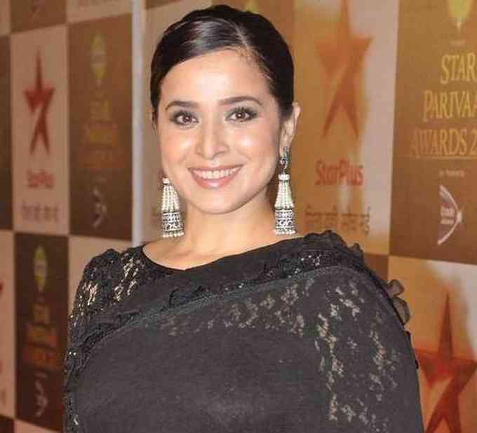 Simone Singh Images