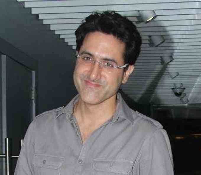 Sumeet Sachdev Images