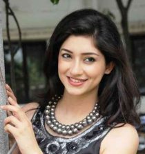 Tanvi Vyas Picture