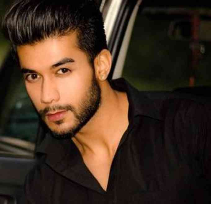 Varun Verma Images