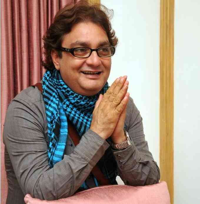 Vinay Pathak Image