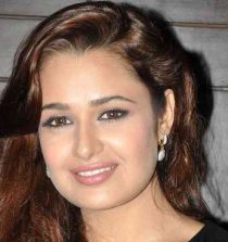 Yuvika Chaudhary Pic