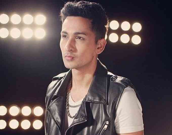 Zack Knight Image