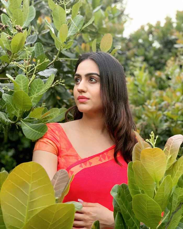 Aksha Pardasany Pic Download