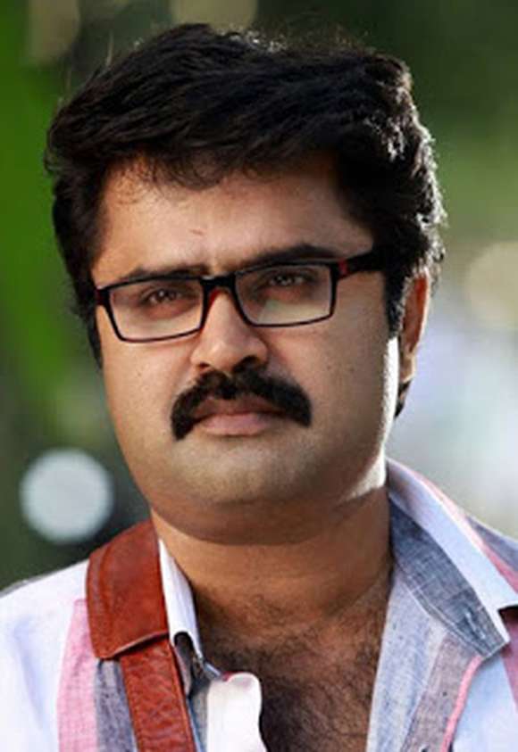 Anoop Menon Pic