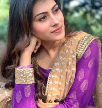 Aparna Dixit Picture