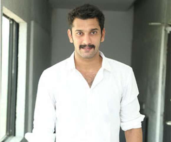 Arulnithi Images