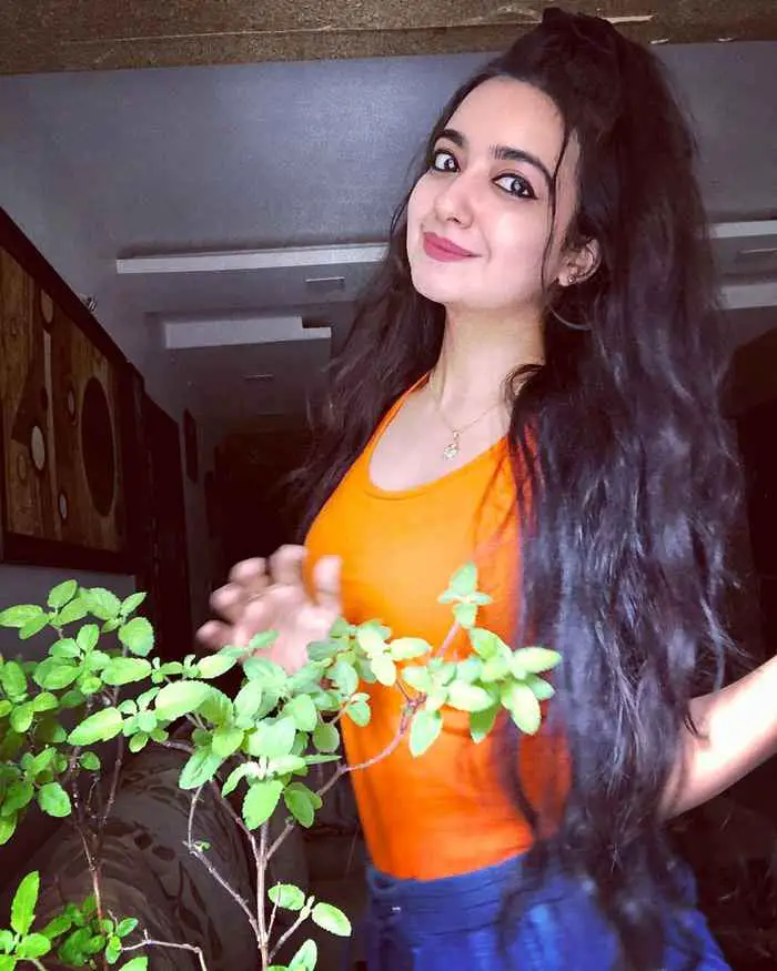 Bhoomika Mirchandani Picture