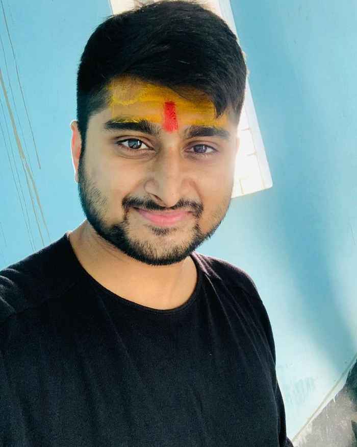 Deepak Thakur Pic Download