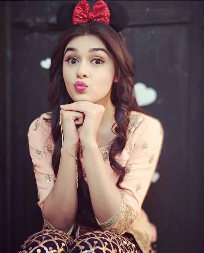 Eisha Singh Image 